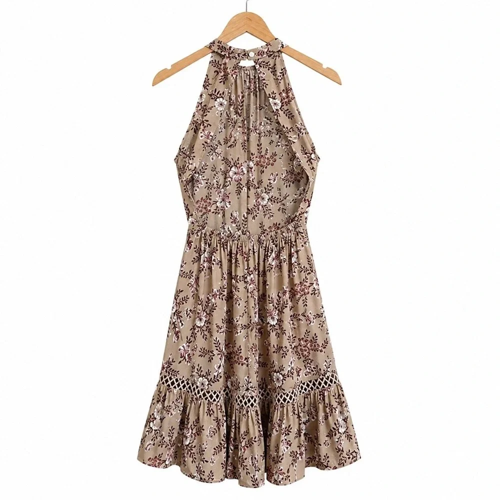 Sunday Mi Amor Halter Floral Mini Dress Tan Boho Crochet Open Back Size M - Picture 4 of 6
